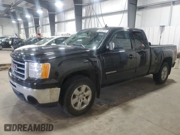 ✅ 2013 GMC Sierra 1500 SLT • VIN: 1GTR2WE75DZ408490 • Lot: 49832915. Listed on Copart with 96,395 mi. Free auction sales archive from the USA and detailed vehicle history report at DreamBid. Image 1.