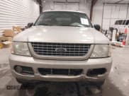 ✅ 2005 Ford Explorer XLT • VIN: 1FMZU63K75UA92666 • Lot: 41401078. Wystawiony na IAAI z przebiegiem 180 753 mil. Bezpłatny archiwum sprzedaży aukcyjnych z USA i szczegółowy raport historii pojazdu na DreamBid. Zdjęcie 12.
