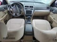 ✅ 2007 Mercury Milan • VIN: 3MEHM07Z27R606145 • Lot: 71452644. Wystawiony na Copart z przebiegiem Nie podano. Bezpłatny archiwum sprzedaży aukcyjnych z USA i szczegółowy raport historii pojazdu na DreamBid. Zdjęcie 8.