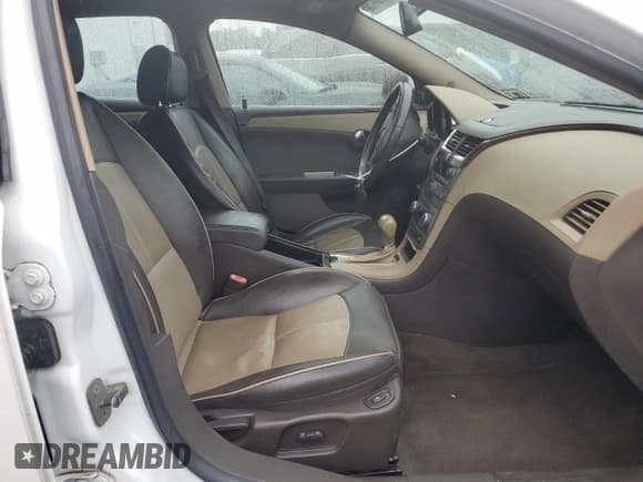 ✅ 2009 Chevrolet Malibu LTZ • VIN: 1G1ZK57B294207624 • Лот: 86084195. Опубликован ранее на Copart с пробегом 78 662 миль. Бесплатный доступ к архиву аукционных продаж из США и подробный отчёт об истории автомобиля на DreamBid. Изображение 7.