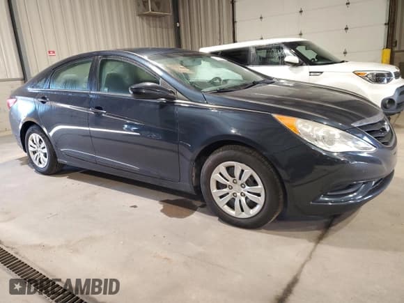 ✅ 2013 Hyundai Sonata GLS • VIN: 5NPEB4AC4DH518590 • Lot: 85145995. Listed on Copart with 100,433 mi. Free auction sales archive from the USA and detailed vehicle history report at DreamBid. Image 4.