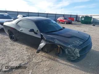 ✅ 2016 Dodge Challenger R/T • VIN: 2C3CDZBT7GH240752 • Lot: 43642840. Wystawiony na IAAI z przebiegiem 127 087 mil. Bezpłatny archiwum sprzedaży aukcyjnych z USA i szczegółowy raport historii pojazdu na DreamBid. Zdjęcie 1.