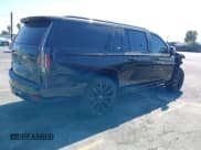 ✅ 2023 Cadillac Escalade ESV 4WD Sport Platinum • VIN: 1GYS4RKLXPR562495 • Лот: 43237943. Опубликован ранее на IAAI с пробегом 15 482 миль. Бесплатный доступ к архиву аукционных продаж из США и подробный отчёт об истории автомобиля на DreamBid. Изображение 4.