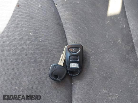 ✅ 2016 Hyundai Elantra Value Edition • VIN: KMHDH4AE6GU532167 • Lot: 43482258. Wystawiony na IAAI z przebiegiem 95 045 mil mil. Skorzystaj z bezpłatnego archiwum sprzedaży aukcyjnych z USA i zobacz szczegółowy raport historii pojazdu na DreamBid. Zdjęcie 11.