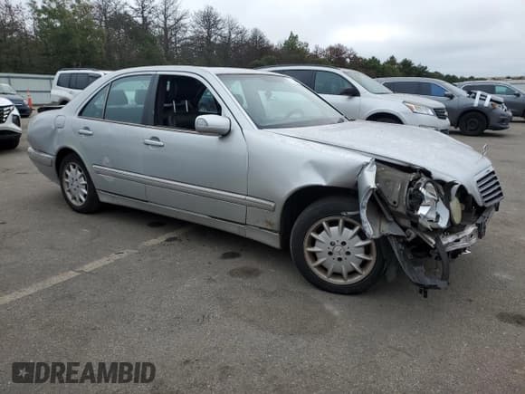 ✅ 2002 Mercedes-Benz E 320 • VIN: WDBJF82J42X068060 • Lot: 48422005. Wystawiony na Copart z przebiegiem 263 835 mil. Bezpłatny archiwum sprzedaży aukcyjnych z USA i szczegółowy raport historii pojazdu na DreamBid. Zdjęcie 4.