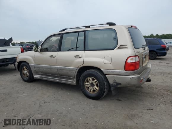 ✅ 1998 Lexus LX 470 • VIN: JT6HT00W7W0016338 • Lot: 84747095. Wystawiony na Copart z przebiegiem 219 205 mil. Bezpłatny archiwum sprzedaży aukcyjnych z USA i szczegółowy raport historii pojazdu na DreamBid. Zdjęcie 2.