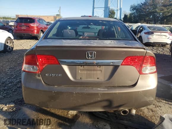 ✅ 2009 Honda Civic LX-S • VIN: 2HGFA166X9H528552 • Lot: 82063875. Listed on Copart with 115,075 mi. Free auction sales archive from the USA and detailed vehicle history report at DreamBid. Image 6.