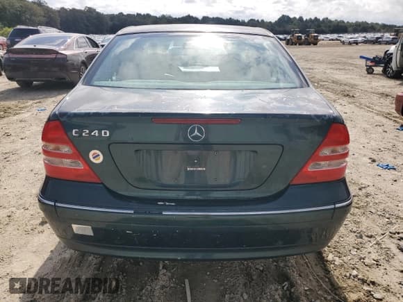 ✅ 2003 Mercedes-Benz C 240 • VIN: WDBRF61J83F332428 • Lot: 80079425. Wystawiony na Copart z przebiegiem 150 443 mil. Bezpłatny archiwum sprzedaży aukcyjnych z USA i szczegółowy raport historii pojazdu na DreamBid. Zdjęcie 6.