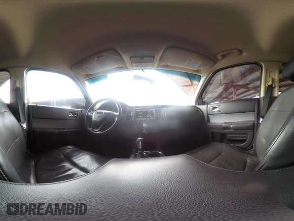 ✅ 2015 Ford Flex SEL • VIN: 2FMGK5C87FBA19722 • Lot: 43752957. Wystawiony na IAAI z przebiegiem 188 419 mil. Bezpłatny archiwum sprzedaży aukcyjnych z USA i szczegółowy raport historii pojazdu na DreamBid. Zdjęcie 19.