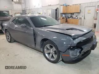 ✅ 2019 Dodge Challenger SXT • VIN: 2C3CDZAG0KH618844 • Lot: 38233293. Wystawiony na Copart z przebiegiem 23 814 mil. Bezpłatny archiwum sprzedaży aukcyjnych z USA i szczegółowy raport historii pojazdu na DreamBid. Zdjęcie 4.