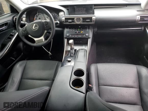 ✅ 2014 Lexus IS 350 • VIN: JTHBE1D29E5001040 • Lot: 43927935. Listed on Copart with 56,392 mi. Free auction sales archive from the USA and detailed vehicle history report at DreamBid. Image 8.