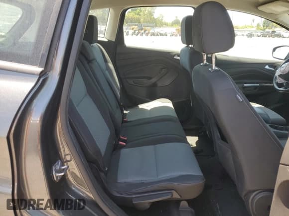 ✅ 2017 Ford C-Max SE • VIN: 1FADP5EU6HL108435 • Lot: 57690125. Wystawiony na Copart z przebiegiem 170 103 mil. Bezpłatny archiwum sprzedaży aukcyjnych z USA i szczegółowy raport historii pojazdu na DreamBid. Zdjęcie 10.