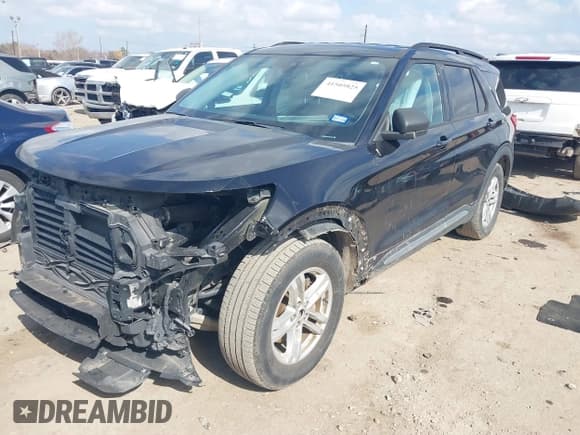 ✅ 2021 Ford Explorer XLT • VIN: 1FMSK7DH8MGA52075 • Lot: 41505825. Wystawiony na IAAI z przebiegiem 64 884 mil. Bezpłatny archiwum sprzedaży aukcyjnych z USA i szczegółowy raport historii pojazdu na DreamBid. Zdjęcie 18.