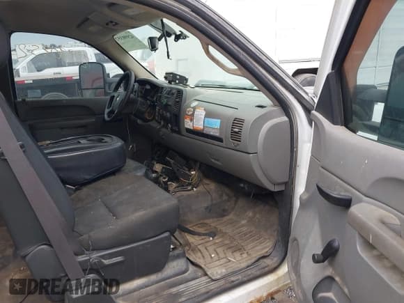 ✅ 2012 Chevrolet Silverado 2500HD • VIN: 1GB2KVCG2CZ253544 • Лот: 42990352. Опубликован ранее на IAAI с пробегом 334 578 миль. Бесплатный доступ к архиву аукционных продаж из США и подробный отчёт об истории автомобиля на DreamBid. Изображение 5.