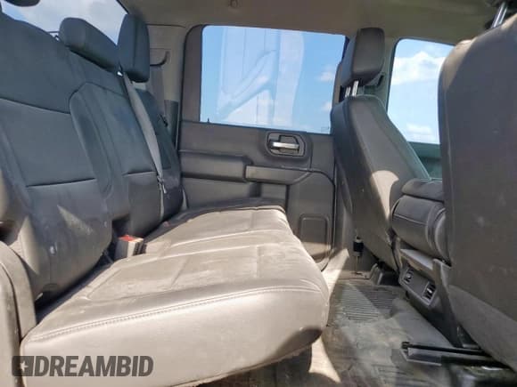 ✅ 2020 Chevrolet Silverado 1500 • VIN: 1GB4WRE79LF255102 • Лот: 65404905. Опубликован ранее на Copart с пробегом 187 342 миль. Бесплатный доступ к архиву аукционных продаж из США и подробный отчёт об истории автомобиля на DreamBid. Изображение 10.