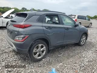 ✅ 2023 Hyundai Kona SEL • VIN: KM8K6CAB6PU997741 • Лот: 63395564. Опубликован ранее на Copart с пробегом 34 962 миль. Бесплатный доступ к архиву аукционных продаж из США и подробный отчёт об истории автомобиля на DreamBid. Изображение 3.