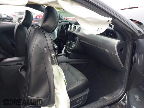 ✅ 2021 Ford Mustang GT • VIN: 1FA6P8CF9M5106191 • Lot: 42609029. Listed on IAAI with 28,871 mi. Free auction sales archive from the USA and detailed vehicle history report at DreamBid. Image 5.