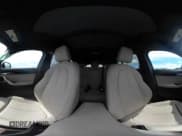 ✅ 2021 BMW X2 sDrive28i • VIN: WBXYH9C05M5S27207 • Lot: 42554935. Listed on IAAI with 31,648 mi. Free auction sales archive from the USA and detailed vehicle history report at DreamBid. Image 18.