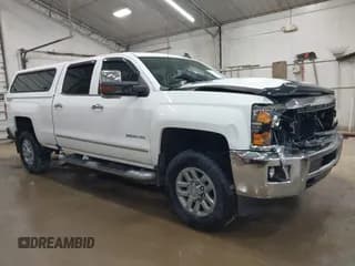 ✅ 2019 Chevrolet Silverado 2500HD LTZ • VIN: 1GC1KTEY6KF104135 • Лот: 42501741. Опубликован ранее на IAAI с пробегом 61 977 миль. Бесплатный доступ к архиву аукционных продаж из США и подробный отчёт об истории автомобиля на DreamBid. Изображение 1.