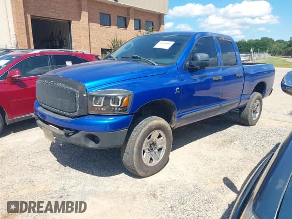✅ 2007 Dodge 2500 SLT • VIN: 3D7KS28C87G747774 • Lot: 43216885. Listed on IAAI with 291,833 mi. Free auction sales archive from the USA and detailed vehicle history report at DreamBid. Image 2.
