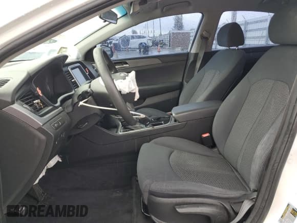 ✅ 2018 Hyundai Sonata SE • VIN: 5NPE24AF0JH613055 • Лот: 85412495. Опубликован ранее на Copart с пробегом 104 162 миль. Бесплатный доступ к архиву аукционных продаж из США и подробный отчёт об истории автомобиля на DreamBid. Изображение 7.