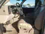 2004 Chevrolet Suburban LT с VIN 3GNEC16ZX4G208646, выставлен на аукционе Copart как лот 81129934 с пробегом 251 497 миль миль и Чистый • Clean title. История ставок и продаж доступна на DreamBid. Изображение 7.