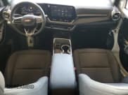 ✅ 2025 Chevrolet Equinox AWD LT • VIN: 3GNAXPEG6SL279224 • Lot: 81560585. Wystawiony na Copart z przebiegiem 19 847 mil. Bezpłatny archiwum sprzedaży aukcyjnych z USA i szczegółowy raport historii pojazdu na DreamBid. Zdjęcie 8.