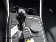 ✅ 2022 BMW 3 Series 330i • VIN: 3MW5R1J01N8C33802 • Lot: 41856666. Listed on IAAI with 41,095 mi. Free auction sales archive from the USA and detailed vehicle history report at DreamBid. Image 11.