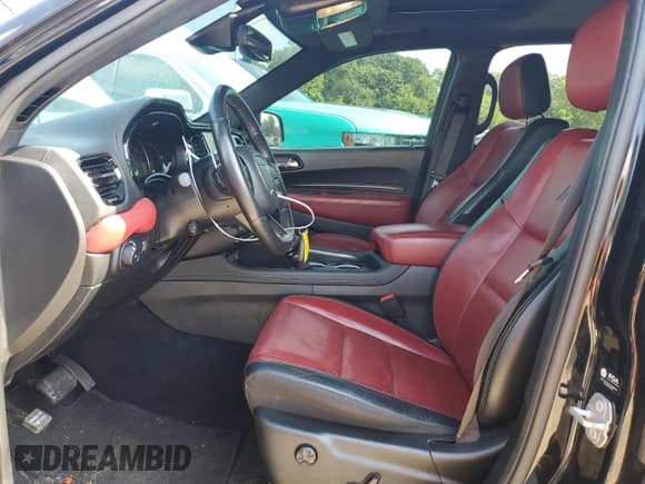 ✅ 2022 Dodge Durango R/T • VIN: 1C4SDJCT8NC222641 • Lot: 61842735. Wystawiony na Copart z przebiegiem 58 833 mil. Bezpłatny archiwum sprzedaży aukcyjnych z USA i szczegółowy raport historii pojazdu na DreamBid. Zdjęcie 7.