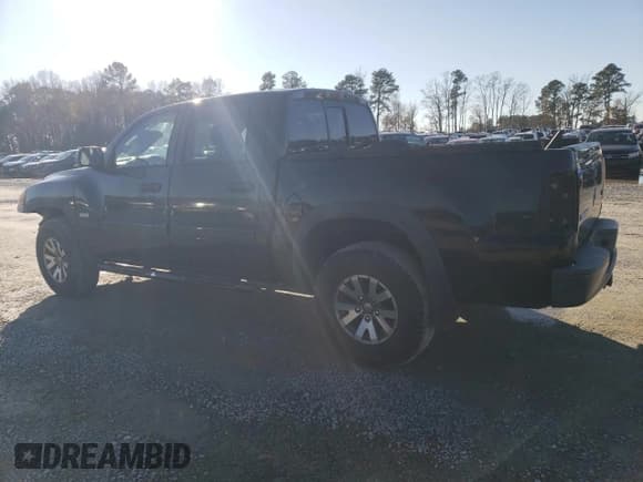 ✅ 2006 Mitsubishi Raider Duro Cross • VIN: 1Z7HC38N06S574644 • Lot: 83741974. Wystawiony na Copart z przebiegiem 194 124 mil. Bezpłatny archiwum sprzedaży aukcyjnych z USA i szczegółowy raport historii pojazdu na DreamBid. Zdjęcie 2.