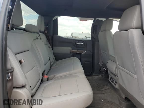 ✅ 2019 Chevrolet Silverado 1500 RST • VIN: 1GCUYEED3KZ150024 • Lot: 69269044. Wystawiony na Copart z przebiegiem 90 089 mil. Bezpłatny archiwum sprzedaży aukcyjnych z USA i szczegółowy raport historii pojazdu na DreamBid. Zdjęcie 11.