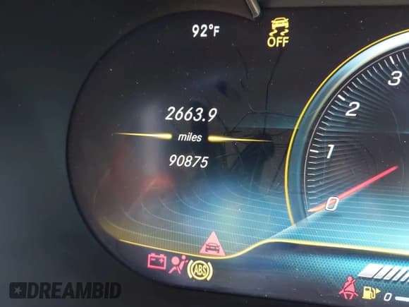 ✅ 2020 Mercedes-Benz C 43 AMG • VIN: 55SWF6EB3LU331939 • Lot: 42684811. Wystawiony na IAAI z przebiegiem 90 875 mil. Bezpłatny archiwum sprzedaży aukcyjnych z USA i szczegółowy raport historii pojazdu na DreamBid. Zdjęcie 16.