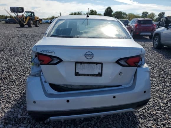 ✅ 2023 Nissan Versa S • VIN: 3N1CN8BVXPL861627 • Lot: 85168555. Listed on Copart with 52,833 mi. Free auction sales archive from the USA and detailed vehicle history report at DreamBid. Image 6.
