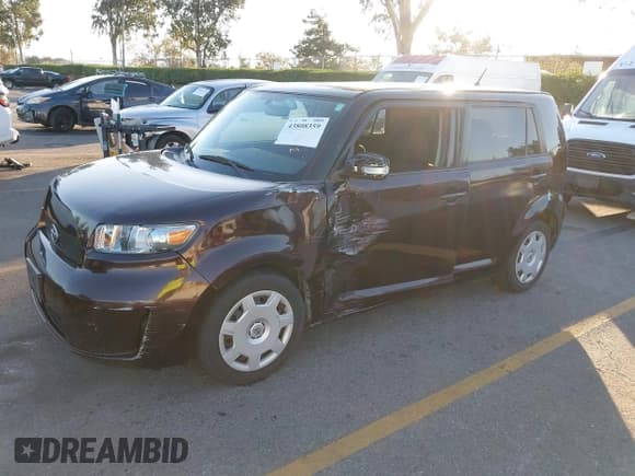 ✅ 2008 Scion xB • VIN: JTLKE50EX81015912 • Lot: 43808359. Wystawiony na IAAI z przebiegiem 236 895 mil. Bezpłatny archiwum sprzedaży aukcyjnych z USA i szczegółowy raport historii pojazdu na DreamBid. Zdjęcie 17.