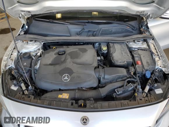 ✅ 2020 Mercedes-Benz GLA 250 • VIN: WDCTG4GB2LU024024 • Lot: 84614855. Wystawiony na Copart z przebiegiem 65 442 mil. Bezpłatny archiwum sprzedaży aukcyjnych z USA i szczegółowy raport historii pojazdu na DreamBid. Zdjęcie 11.