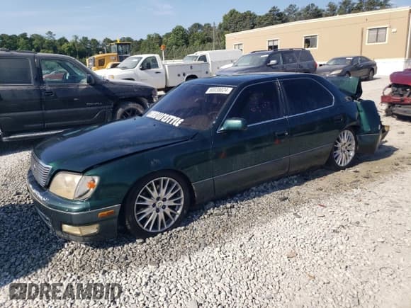 ✅ 1998 Lexus LS 400 • VIN: JT8BH28F0W0121155 • Лот: 60038024. Опубликован ранее на Copart с пробегом Не указан. Бесплатный доступ к архиву аукционных продаж из США и подробный отчёт об истории автомобиля на DreamBid. Изображение 1.