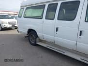 ✅ 2011 Ford Econoline Passenger XL • VIN: 1FBSS3BL3BDA28502 • Lot: 43770976. Wystawiony na IAAI z przebiegiem 105 192 mil. Bezpłatny archiwum sprzedaży aukcyjnych z USA i szczegółowy raport historii pojazdu na DreamBid. Zdjęcie 6.