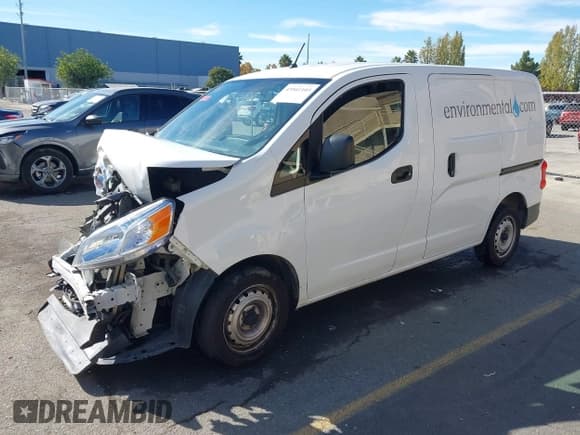 ✅ 2018 Nissan NV200 SV • VIN: 3N6CM0KN8JK700835 • Lot: 43541109. Listed on IAAI with 197,845 mi. Free auction sales archive from the USA and detailed vehicle history report at DreamBid. Image 2.