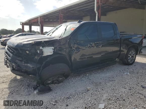✅ 2021 Chevrolet Silverado 1500 RST • VIN: 1GCUYEET5MZ291011 • Lot: 52319985. Wystawiony na Copart z przebiegiem 2 223 mil. Bezpłatny archiwum sprzedaży aukcyjnych z USA i szczegółowy raport historii pojazdu na DreamBid. Zdjęcie 1.