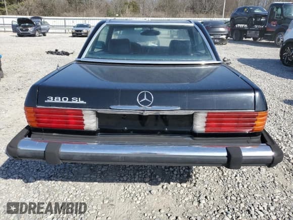 ✅ 1982 Mercedes-Benz 380 SL • VIN: WDBBA45A1CB013488 • Lot: 47742985. Listed on Copart with 85,935 mi. Free auction sales archive from the USA and detailed vehicle history report at DreamBid. Image 7.