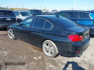 ✅ 2013 BMW 3 Series 328i xDrive • VIN: WBA3B3C5XDF533411 • Lot: 43603427. Wystawiony na IAAI z przebiegiem 162 782 mil. Bezpłatny archiwum sprzedaży aukcyjnych z USA i szczegółowy raport historii pojazdu na DreamBid. Zdjęcie 3.