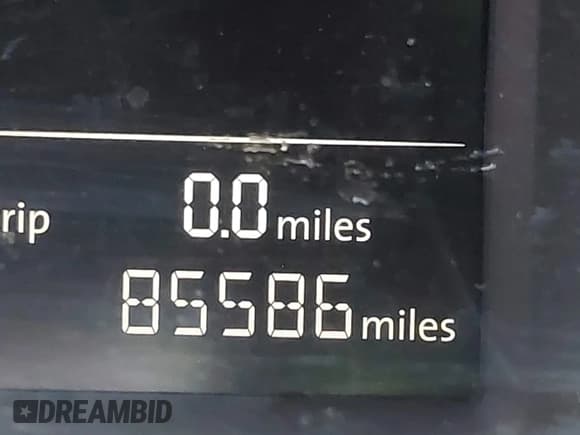 ✅ 2014 Volkswagen Passat S • VIN: 1VWAS7A3XEC095606 • Lot: 43552725. Listed on IAAI with 85,586 mi. Free auction sales archive from the USA and detailed vehicle history report at DreamBid. Image 15.