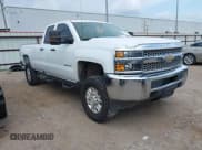 ✅ 2019 Chevrolet Silverado 2500HD Work Truck • VIN: 2GC2KREG0K1194436 • Лот: 43074666. Опубликован ранее на IAAI с пробегом 55 347 миль. Бесплатный доступ к архиву аукционных продаж из США и подробный отчёт об истории автомобиля на DreamBid. Изображение 1.
