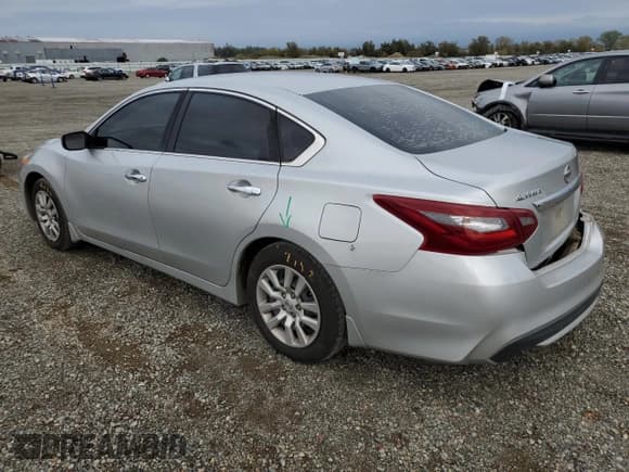 ✅ 2018 Nissan Altima S • VIN: 1N4AL3AP3JC474524 • Лот: 91130115. Опубликован ранее на Copart с пробегом 112 547 миль. Бесплатный доступ к архиву аукционных продаж из США и подробный отчёт об истории автомобиля на DreamBid. Изображение 2.