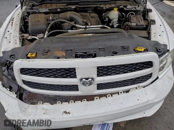 ✅ 2015 Ram 1500 Express • VIN: 1C6RR6KT0FS650278 • Lot: 95794685. Wystawiony na Copart z przebiegiem 123 477 mil. Bezpłatny archiwum sprzedaży aukcyjnych z USA i szczegółowy raport historii pojazdu na DreamBid. Zdjęcie 11.