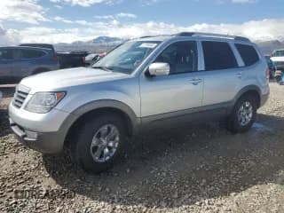 ✅ 2009 Kia Borrego EX • VIN: KNDJH741695031889 • Lot: 47768885. Listed on Copart with 176,381 mi. Free auction sales archive from the USA and detailed vehicle history report at DreamBid. Image 1.