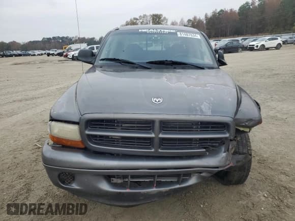 ✅ 2004 Dodge Dakota SLT • VIN: 1D7HG48N54S721985 • Lot: 81487634. Wystawiony na Copart z przebiegiem 228 354 mil. Bezpłatny archiwum sprzedaży aukcyjnych z USA i szczegółowy raport historii pojazdu na DreamBid. Zdjęcie 5.