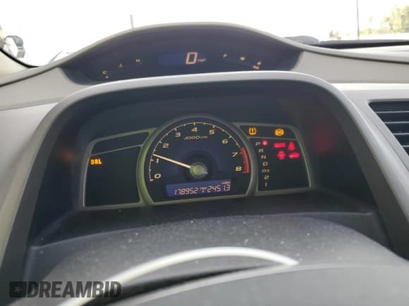 ✅ 2008 Honda Civic EX-L • VIN: 2HGFA16908H313786 • Lot: 92063595. Wystawiony na Copart z przebiegiem 178 952 mil. Bezpłatny archiwum sprzedaży aukcyjnych z USA i szczegółowy raport historii pojazdu na DreamBid. Zdjęcie 9.