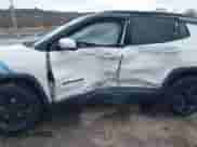 2021 Jeep Compass Latitude with VIN 3C4NJDBB6MT557755, listed as a IAAI auction lot 40976028 with 24,972 mi miles and . Bid and sale history available at DreamBid. Image 6.