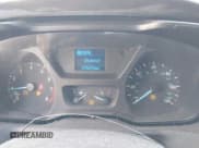 ✅ 2017 Ford Transit • VIN: 1FTYE2CM5HKA57289 • Lot: 41946353. Wystawiony na IAAI z przebiegiem 275 420 mil. Bezpłatny archiwum sprzedaży aukcyjnych z USA i szczegółowy raport historii pojazdu na DreamBid. Zdjęcie 7.